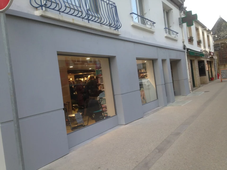 Habillage façade de magasin