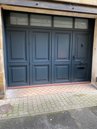 Porte de garage accord�on en bois